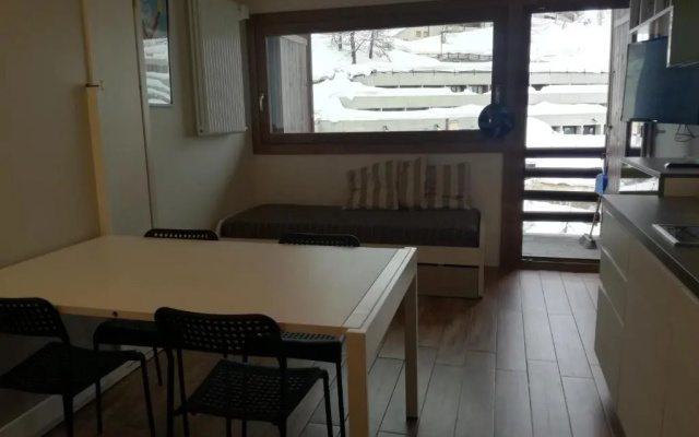 Cielo Alto Studio Apartment