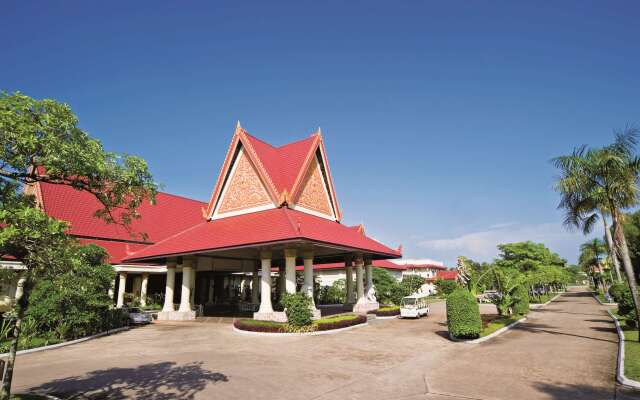 Отель Sokha Beach Resort вид на фасад