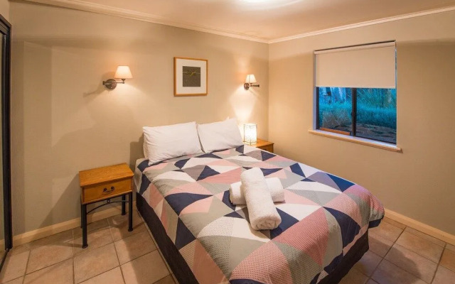 Whalers Cove Villas