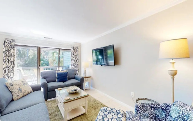 213 Turnberry Village
