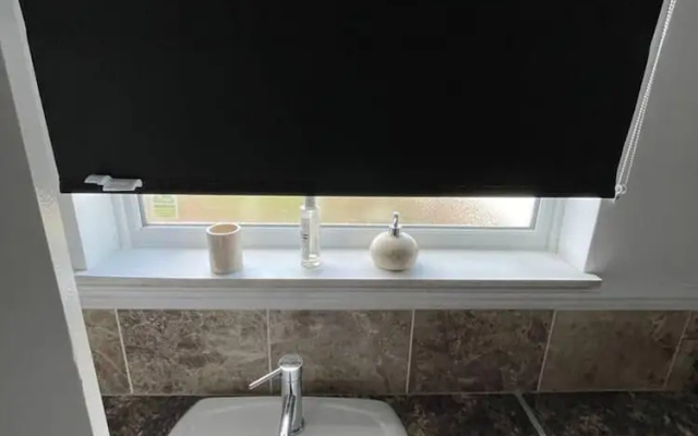 Luxury Spacious 2-bed House in Brentwood Essex