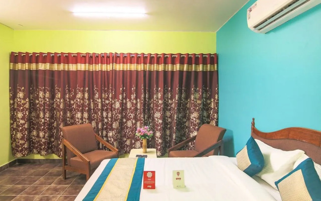 OYO 10709 Hotel SBT