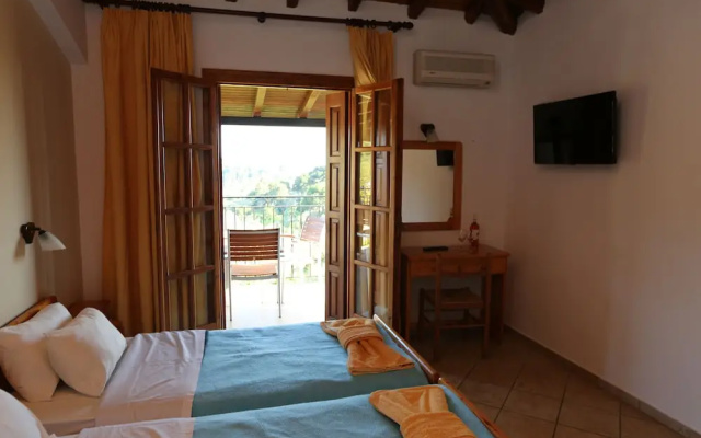 Theodora Studios & Suites