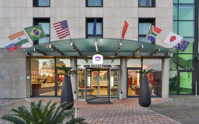 Отель Best Western Premier Galileo Падуя вид на фасад