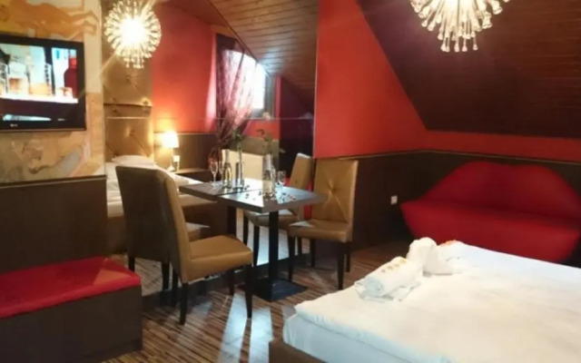 Corvin Hotel Gyula