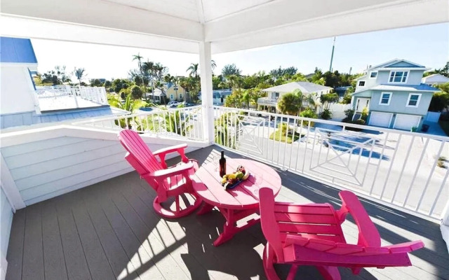 Bermuda Bay Apartment 5