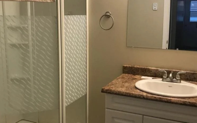 Riverview Suites
