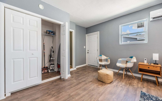 3442 Azalea Pl