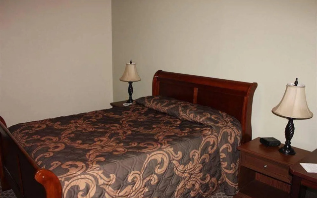 The Monticello Hotel