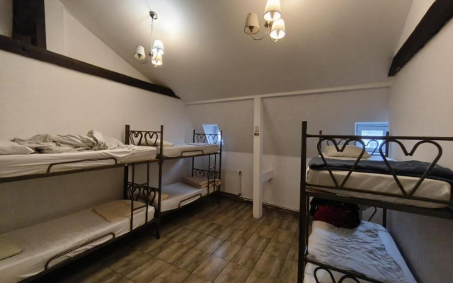 Antique Hostel
