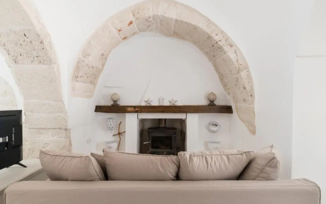 Trulli Julia con Piscina by Wonderful Italy