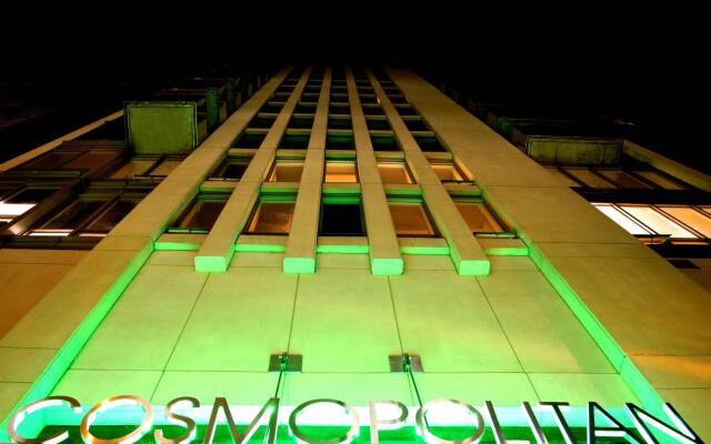 Отель Executive Hotel Cosmopolitan Toronto Канада, Торонто - отзывы, цены и фото номеров - забронировать отель Executive Hotel Cosmopolitan Toronto онлайн вид на фасад