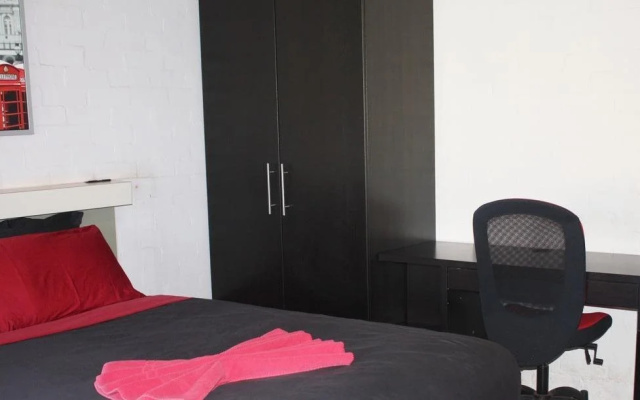 Newman Hotel