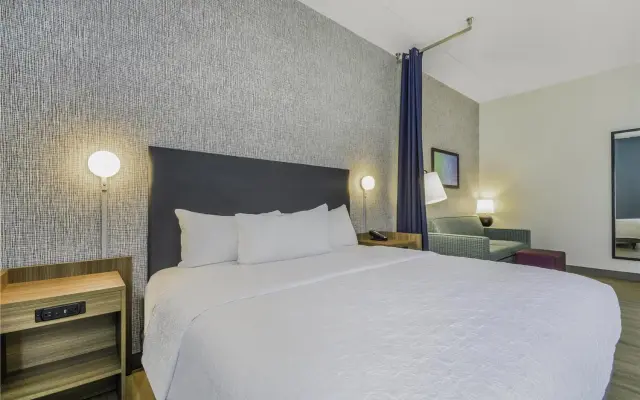 Home2 Suites By Hilton Cincinnati Midtown Oakley