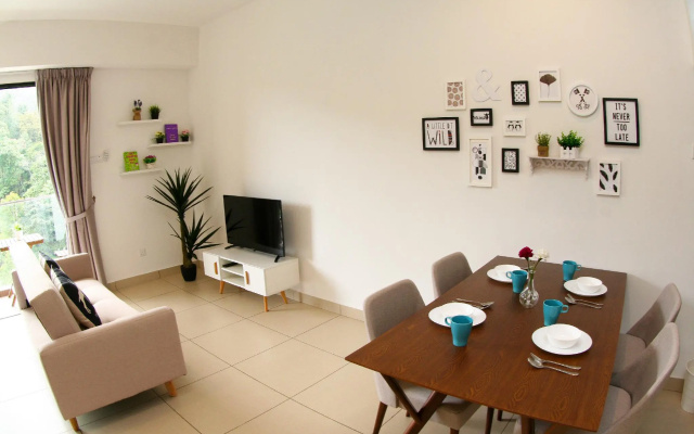 RELAX & COZY HOME @ MIDHILLS  GENTING l FREE WIFI