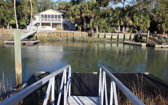 On the Creek, Across From the Ocean and a Short Walk to Beach Club and Marina