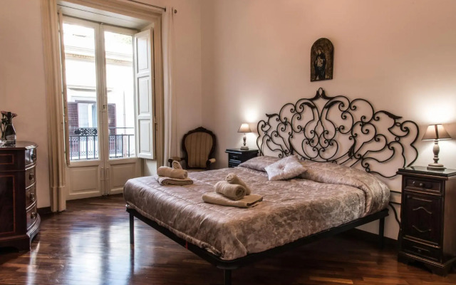 Appartamento Palazzo Pace al Cassaro