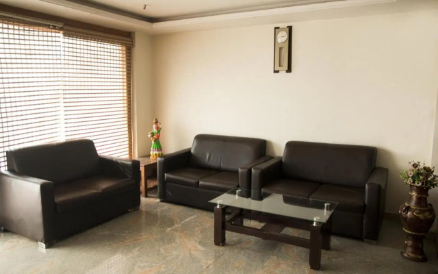 Hotel SLV Grand
