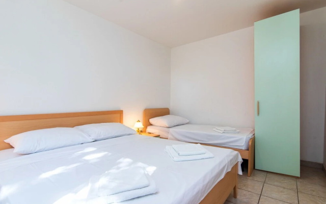 Apartments Ana