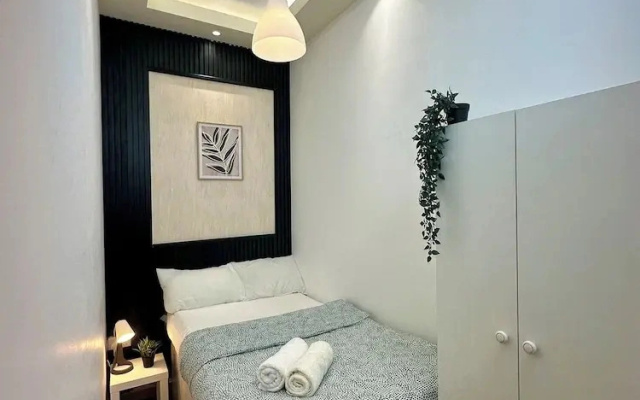 Nomad Partition Room in Tecom Near Metro