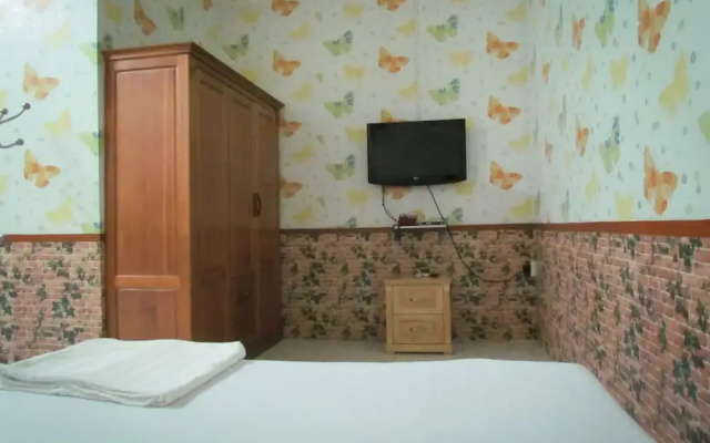Huong Tra Hotel