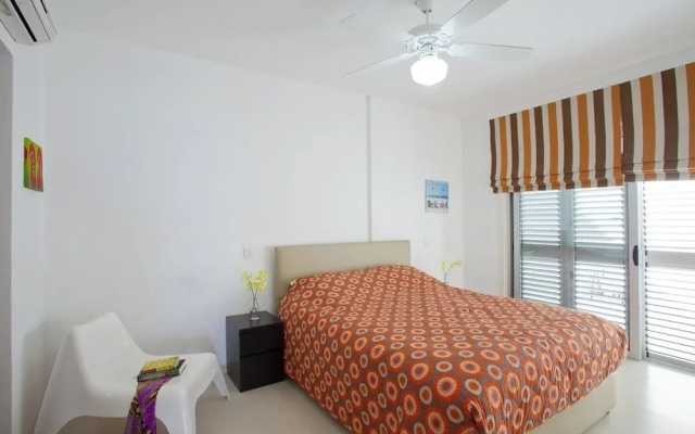 Trident Beach Front Suite