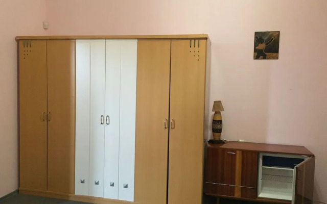 Noy Hostel