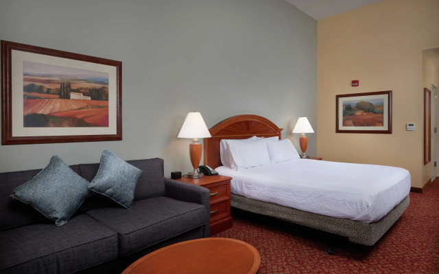 Hilton Garden Inn Newport News