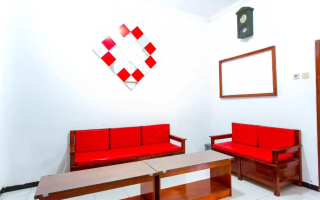 OYO 2718 Backpacker's Homestay Jlegong