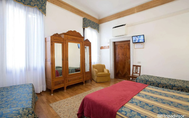 Hotel Alla Fava
