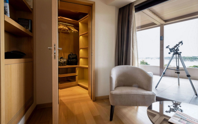 Somewhere Boutique Hotel Vouliagmeni