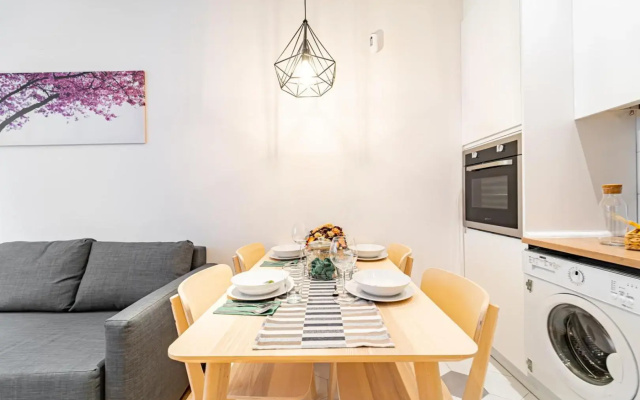 EdSam Madrid Apartments White