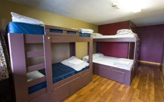 Raging Elk Hostel