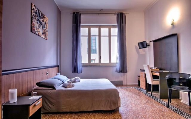 Maqueda Central Suites