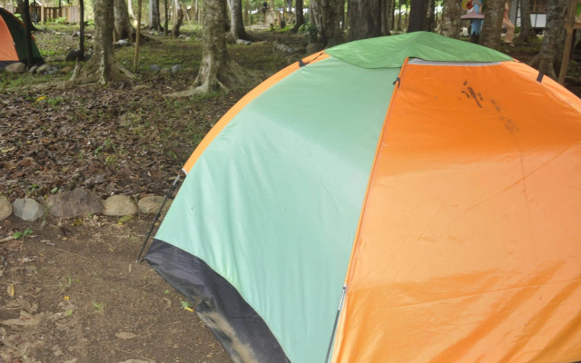 Tent and Breakfast at Irawan Ecopark