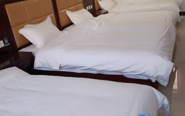 Tianxing Business Hotel (Yesanpo Bailixia)
