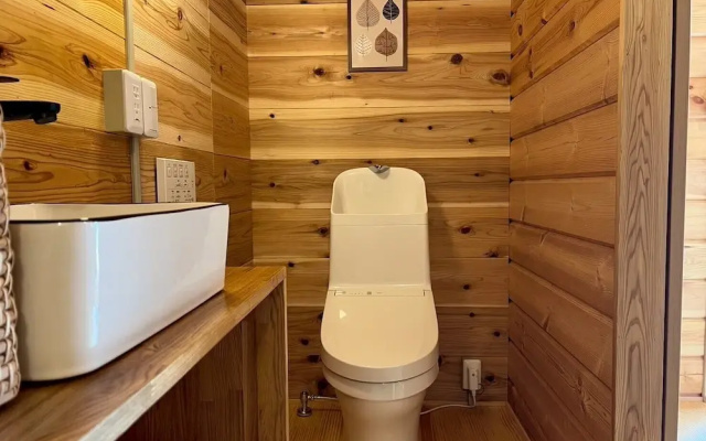Naoshima Cottage
