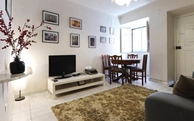 Avenida Liberdade Typical by Homing