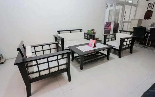 Hotel O Sman House