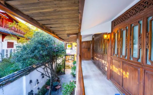 Qiyue Linyin Bieyuan (Lijiang Gucheng Mufu Branch)