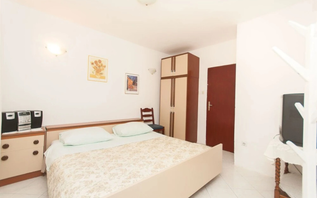 Apartments Ada
