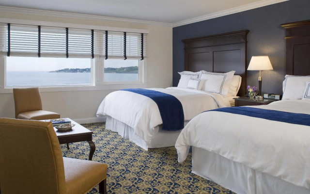 Newport Beach Hotel & Suites