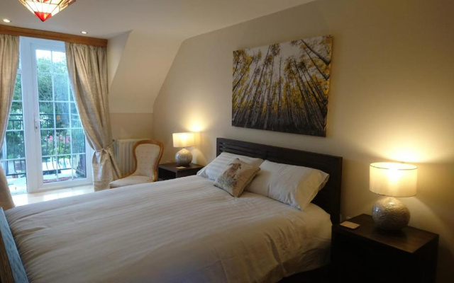 Rossclare Lodge