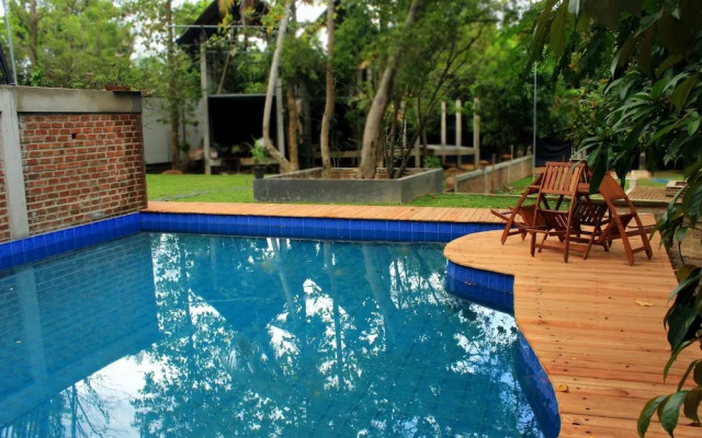 Airport Zen Resort