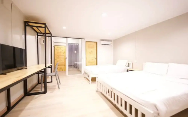 Little Rooms