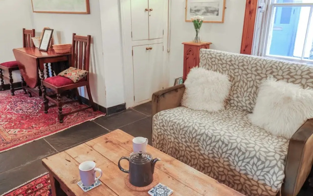 Naunton Cottage