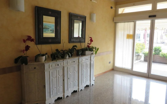 Hotel San Tomio
