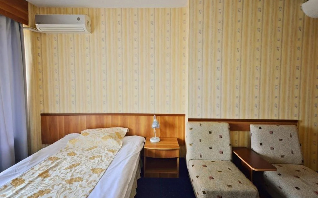 Grand Hotel Kazanluk