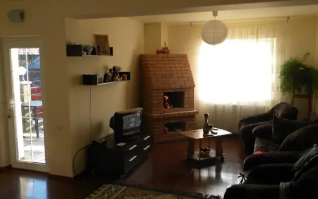 Casa cu Povesti Frumosu - Bucovina