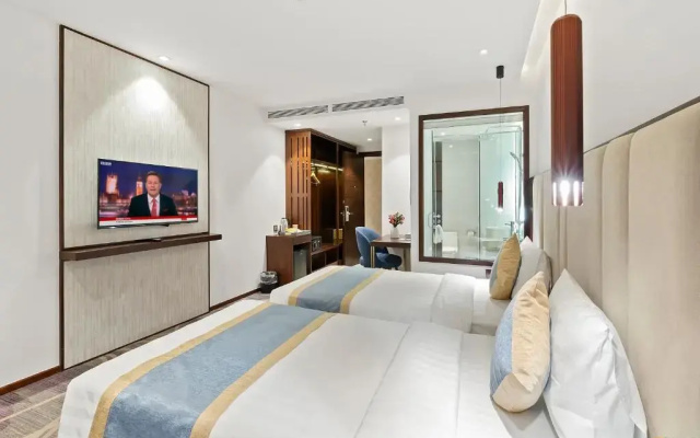 22Land Hotel Saigon